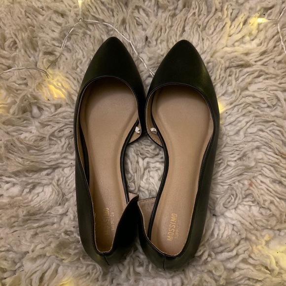 Mossimo 🌻 Pointy Toe Flats✨ - Picture 2 of 5